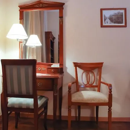 利沃夫中央公寓 利沃夫