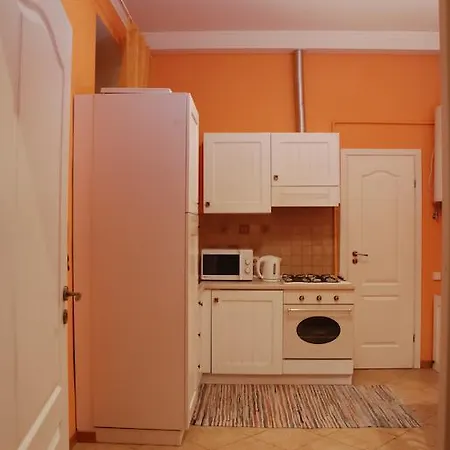 利沃夫中央公寓 利沃夫